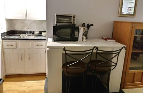 Greenwood Village House | Private Cozy Studio with kitchenette - Garden level