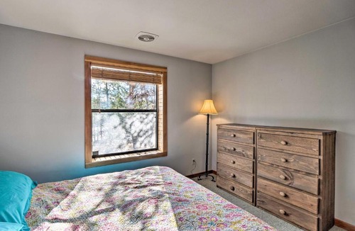 Valley of the Sun House | Private Dog-Friendly Fairplay Cabin with Deck and Yard