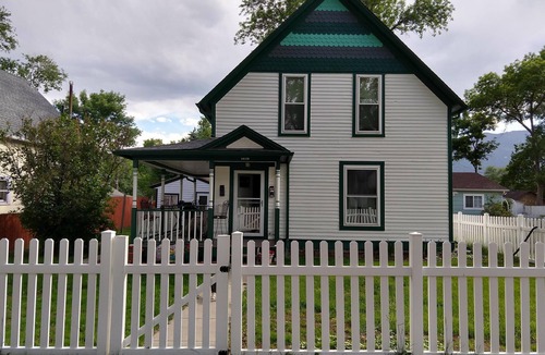 Colorado Springs Apartment | Private down stairs apartment with outside entrance.