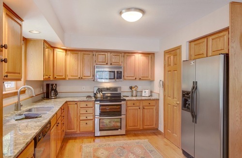 Breckenridge Heights House | Private Home, Hot Tub, Views | 2-Min to Town | Dog-Friendly | Pool Table | Garage | Weekly Discounts