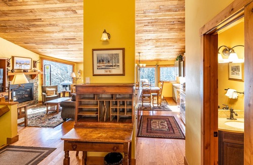 Four O'Clock House | Private Hot Tub, Mtn Views! Ski In/Out, Hiking.
