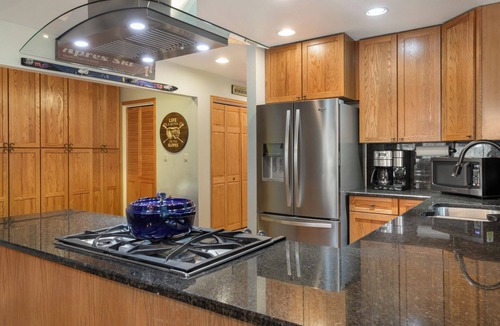 Eagle-Vail House | Private Hot Tub & Pet Friendly - Beds for any group dynamic
