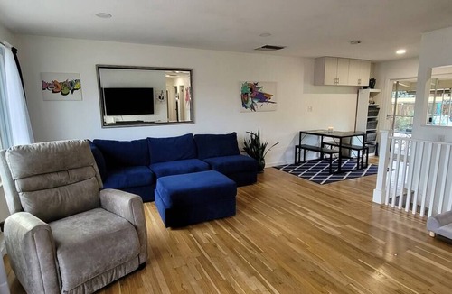 Denver House | Private Hot Tub & Pool-Vacation