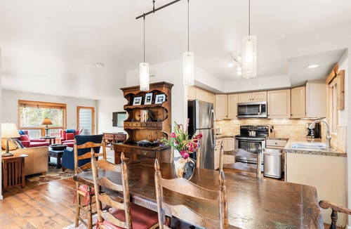 Warrior's Mark House | Private Hot Tub; Walk to Lifts or Town