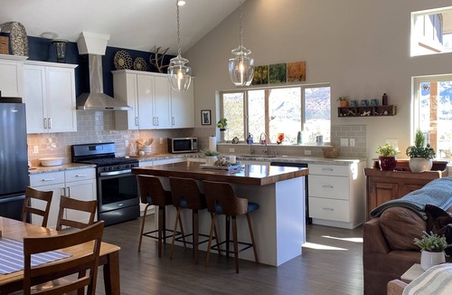 Hermosa House | Private location, Central A/C, Amazing Cliff Top Views, National Forest Access