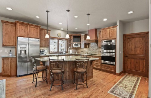 Woodland Park House | Private Lux Mtn Estate*Hot tub*