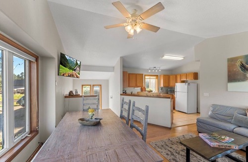 San Juan River Village House | Private Neighborhood- San Juan River - Ski, Hike, SUP, Tube, and Fish