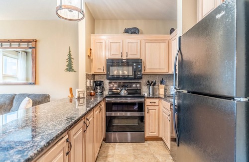 Lakeside Village Condo | Private Patio w/Lake and Mountain Views, Shared Pool, Sauna & Hot Tub!