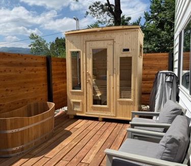 West Colorado Springs Apartment | Private Retreat with Sauna and Cold Plunge plus Epic Views