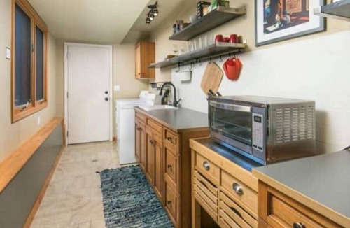 Carriage Hills Apartment | Private Rocky Mountain Guest Suite, 1001 Ramshorn Dr