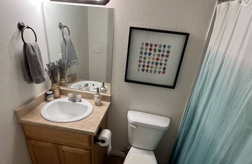 Greeley Resort | Private room ∙ 1 guest