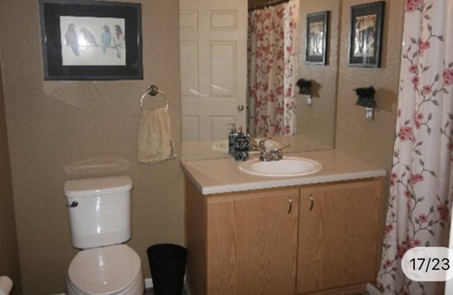 Lowry Field Resort | Private room ∙ 1 guest