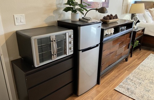 Mount Vernon Apartment | Private Studio with Kitchenette