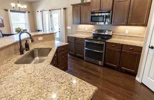 Peyton House | Private Swimming Pool and Hot Tub