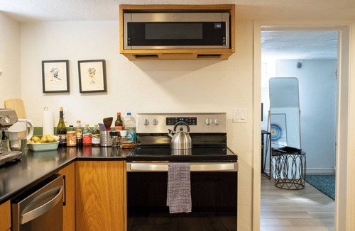 Highland Apartment | Private Urban Garden Apartment in the heart of Denver