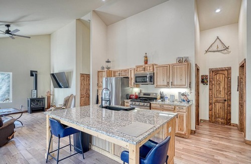 Garfield Apartment | Quaking Peaks