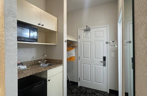 Loveland Hotel | Quality Inn & Suites Loveland