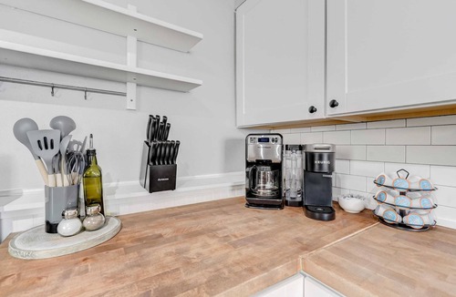 Colorado Springs House | Quarry Base! Cozy Stay w Views & Games
