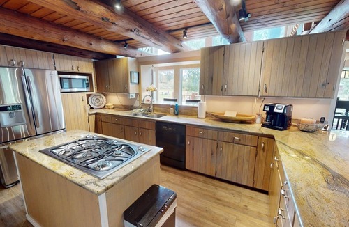 Whitepine House | Quartz Creek Retreat