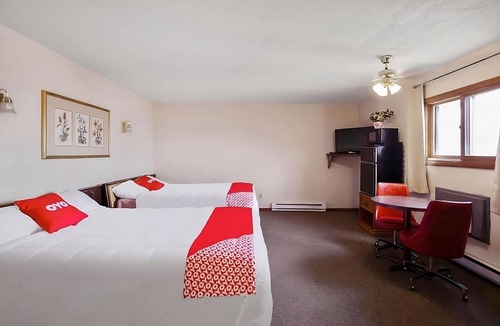 Cheyenne Wells House | Quick Getaway! Pets are Allowed, Free Parking, Near Smoky River Golf Course