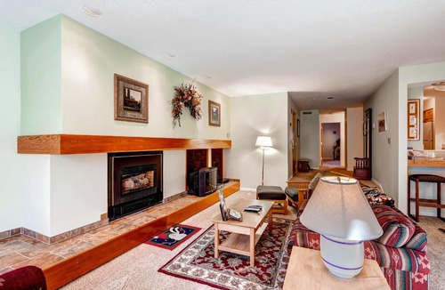 Keystone Apartment | Quicksilver 1661