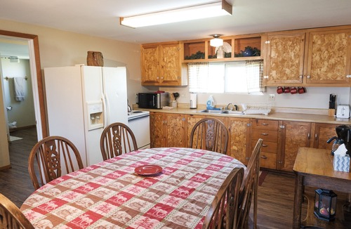 Kremmling Apartment | Quiet, 2 bedroom Apartment "Cabin"