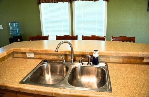 Hesperus House | Quiet Mountain Getaway