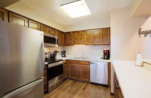 Steamboat Springs Condo | RA106 | Excellent Amenities | Beautiful Views | Winter Shuttle Service | Wood FP
