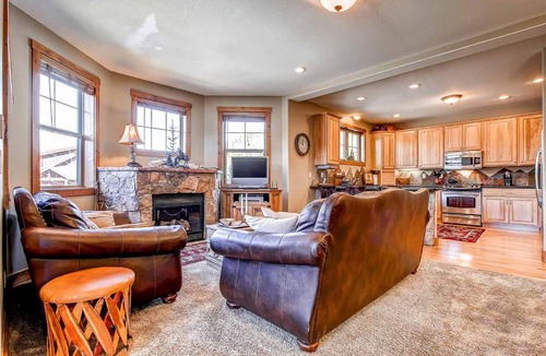 Vista Point House | Rachel Lane