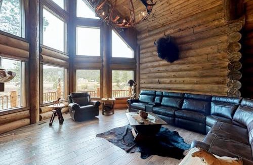 Rio Vista Estates House | Railway River Retreat RRR