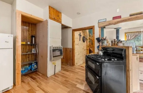 Hesperus House | Ranch House Retreat On 100 acres with Mtn Views & Games