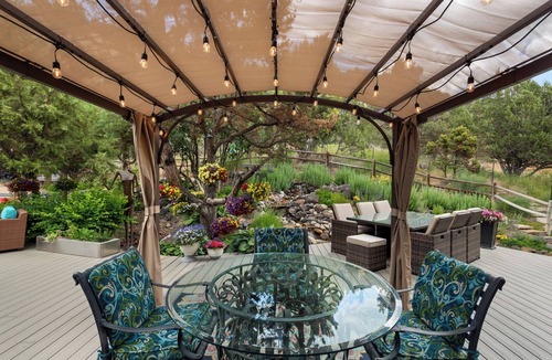 Cerise Ranch House | Rare, Art-Filled Luxe Mountain Getaway Near Aspen and Snowmass