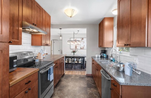 Scenic Heights House | Rare Mtn Views, Hot Tub and Great Vibe