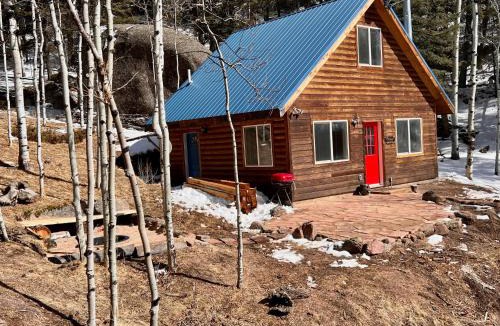 Florissant House | Red Door cabins