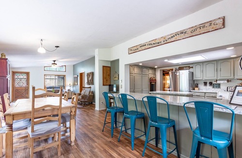 Nathrop Cabin | Relax at Aspen Creek- Private Hot Tub