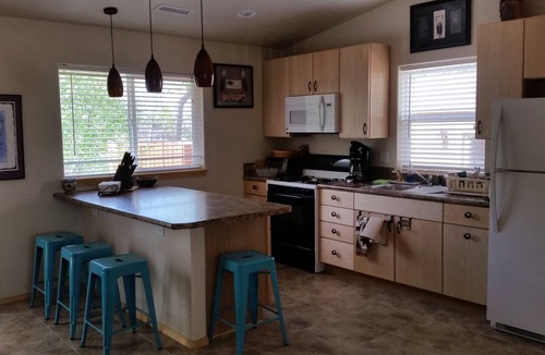 Cortez Cottage | Relax, Expand and Be at Peace!