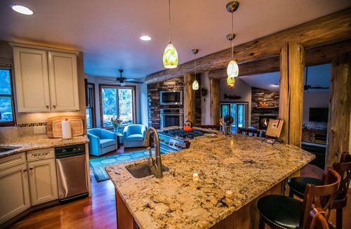 Woodland Park House | Relax in a one of a kind getaway!
