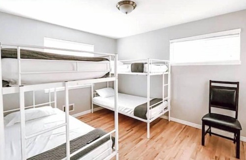 South Westminster House | Remodeled 4 bdrm house with game room & Hot tub