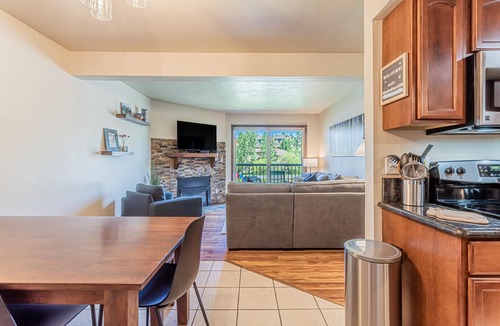 Steamboat Springs Condo | Remodeled Condo. Less than 1 mile to Steamboat Ski Area