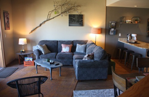 Pagosa Springs Condo | Remodeled Summit View Condo! Near Golf Course, Skiing, Hot Springs, and more!