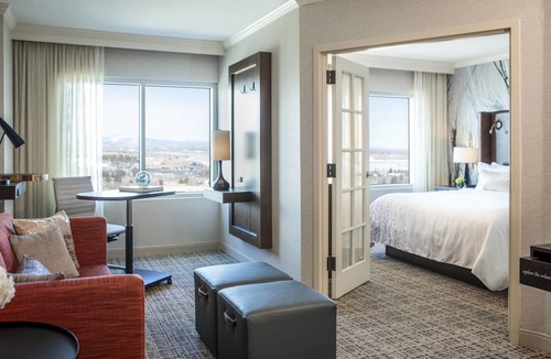 Broomfield Hotel | Renaissance Boulder Flatiron Hotel