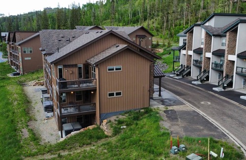 Rendezvous House | Rendezvous 99 Stagecoach - ski and bike paradise