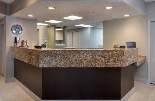 Glenwood Grove - North Iris Hotel | Residence Inn by Marriott Boulder