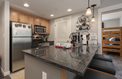 Winter Park Condo | Resort condo steps to lifts w/hot tub access