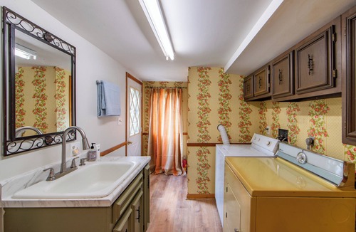 Frederick Cabin | Rest, Relax, and Explore at our charming forest Lodge by the Frederick Watershed
