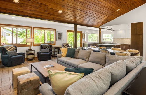 Snowmass Village House | Retreat Home w/ hot tub, on shuttle route for access to slopes and trails!