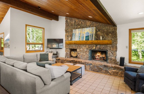 Snowmass Village House | Retreat Home w/ hot tub, on shuttle route for access to slopes and trails!