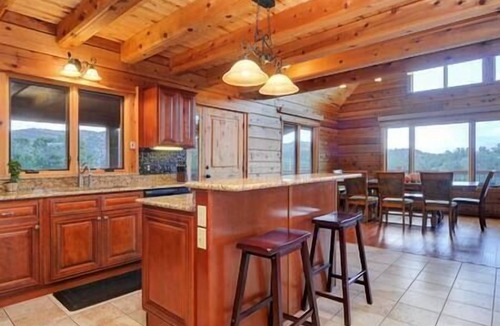 Salida Cabin | Reveille Mountain View Cabin