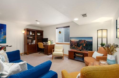 Rigden Farm House | Rigden Retreat Garage, Dog Friendly, Near Trails