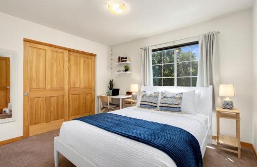 Rigden Farm House | Rigden Retreat Garage, Dog Friendly, Near Trails